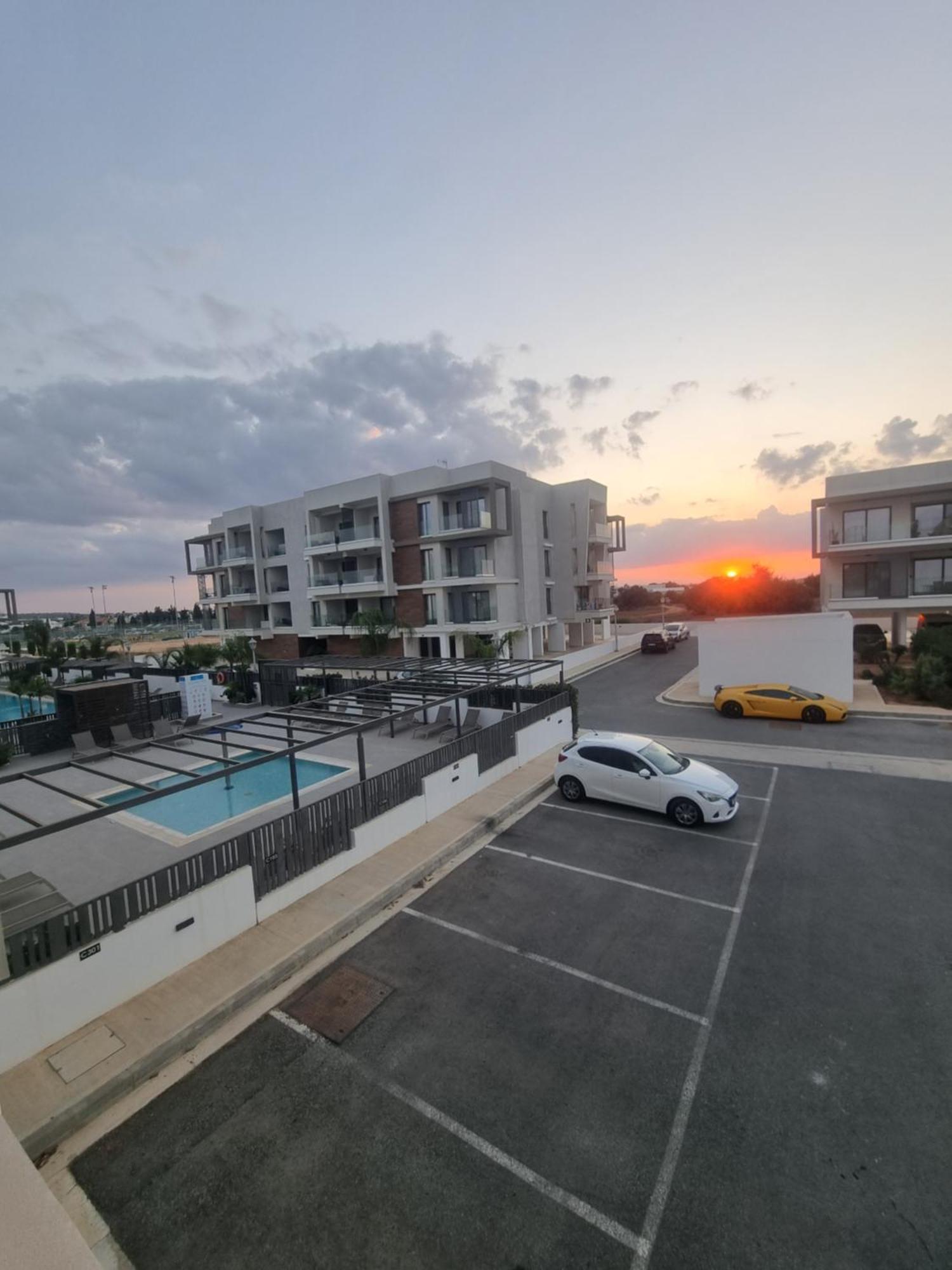Cosmos Residence Paralimni Exterior photo