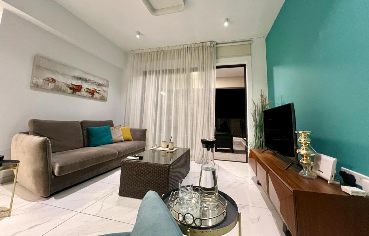 Cosmos Residence Paralimni Exterior photo