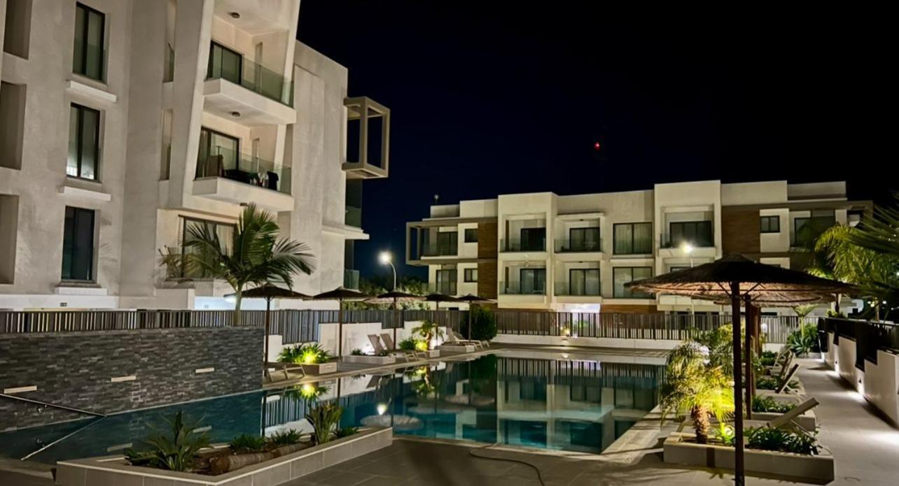 Cosmos Residence Paralimni Exterior photo